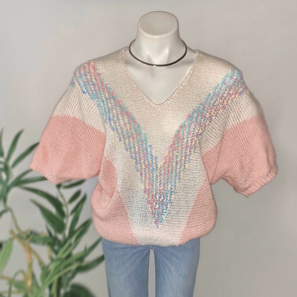 v i n t a g e :: Textured 80s Pastel Knit Sweater Disco
